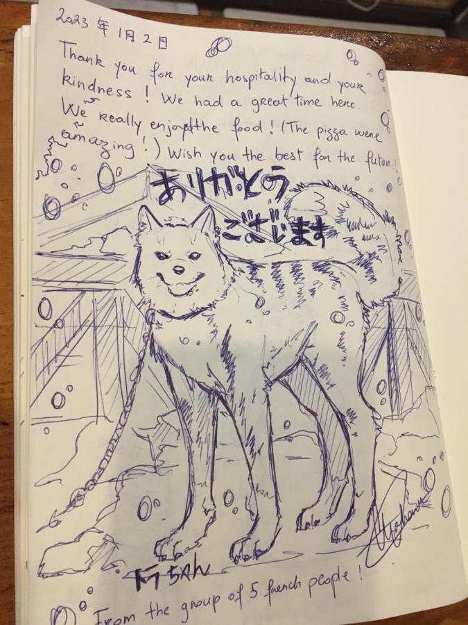 白马村桑塔纳住宿加早餐旅馆 外观 照片